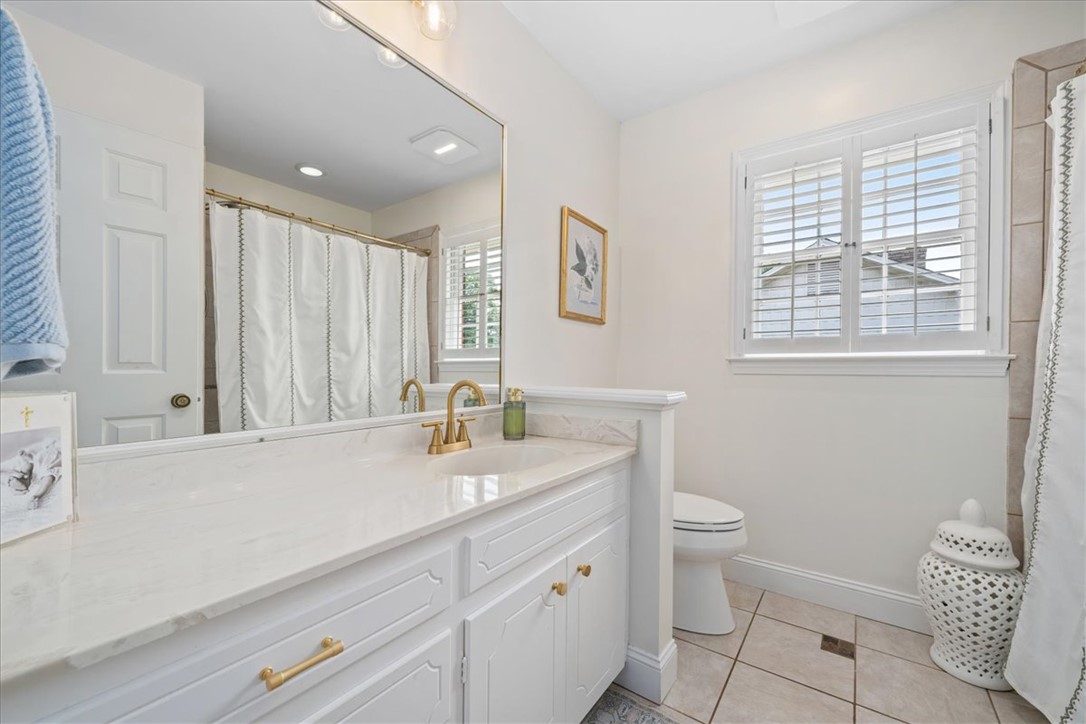 Anderson, South Carolina 29621, United States, 3 Bedrooms Bedrooms, ,2 BathroomsBathrooms,Residential,Active,169913