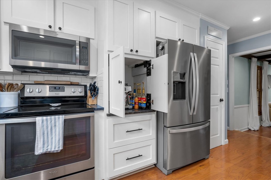 Anderson, South Carolina 29621, United States, 3 Bedrooms Bedrooms, ,2 BathroomsBathrooms,Residential,Active,169913