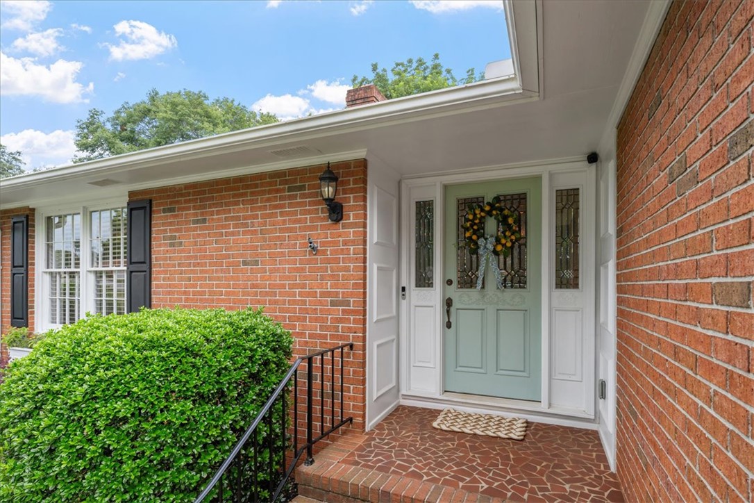 Anderson, South Carolina 29621, United States, 3 Bedrooms Bedrooms, ,2 BathroomsBathrooms,Residential,Active,169913