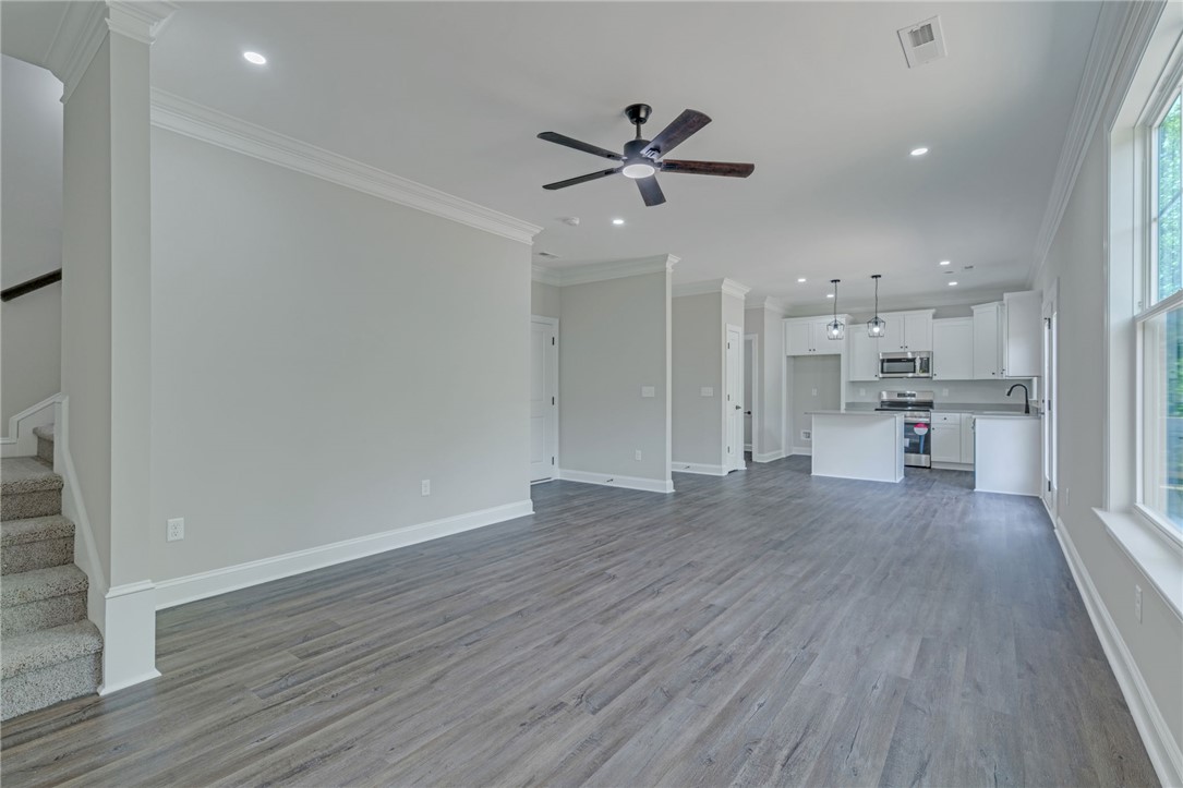 124 River Oaks Circle, Piedmont, South Carolina image 7