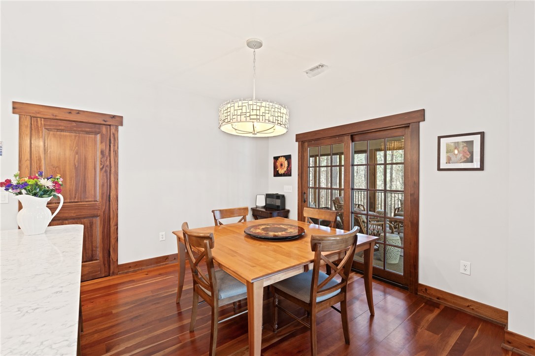 204 Oakmont Court, Sunset, South Carolina image 12
