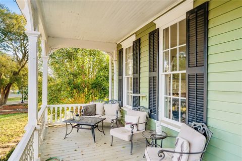 A home in Abbeville