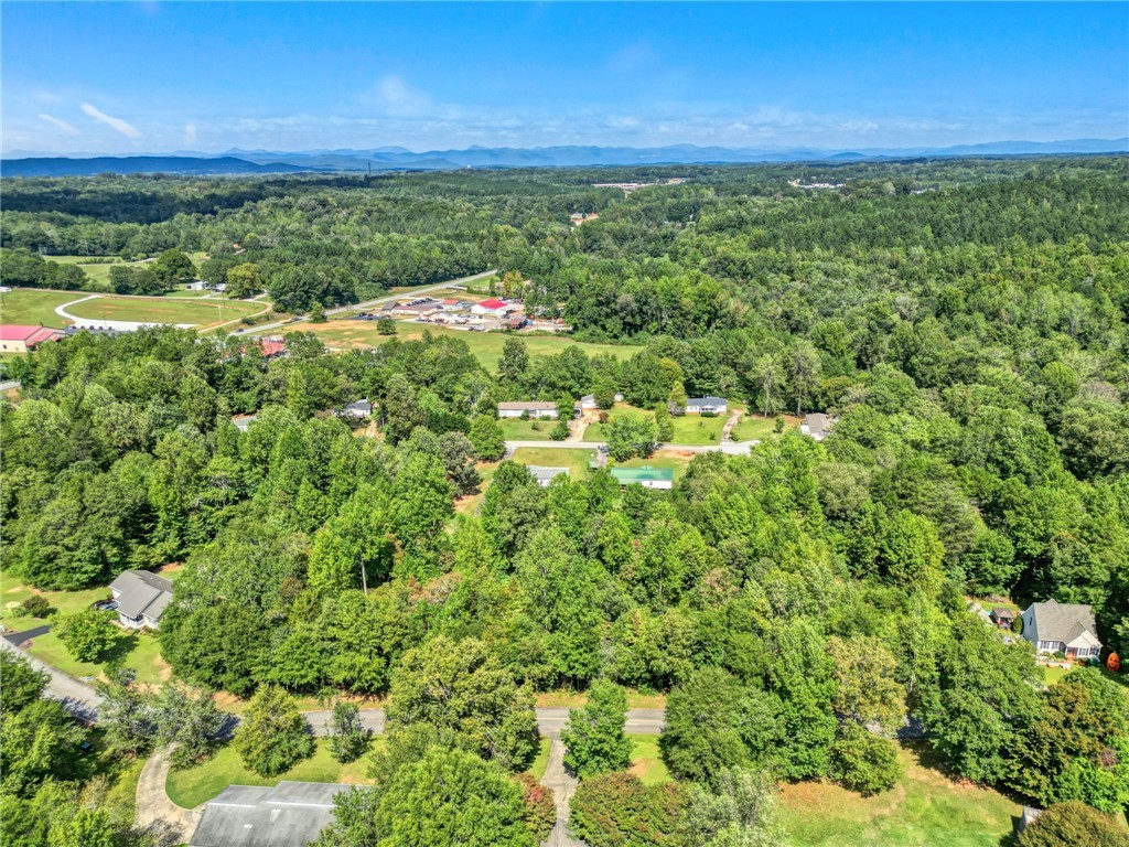 213 Castlebrook Drive, Walhalla, South Carolina image 7