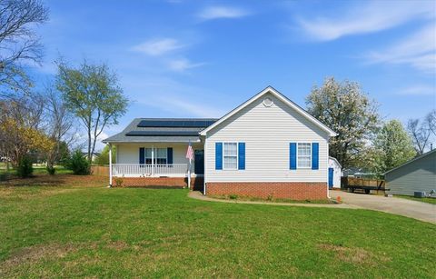 Photo of 108 Meadow Hill Way, Taylors, SC 29687 (MLS # 20298677)