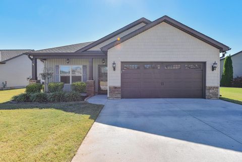 Photo of 328 Linden Hall Lane, Easley, SC 29640 (MLS # 20293733)