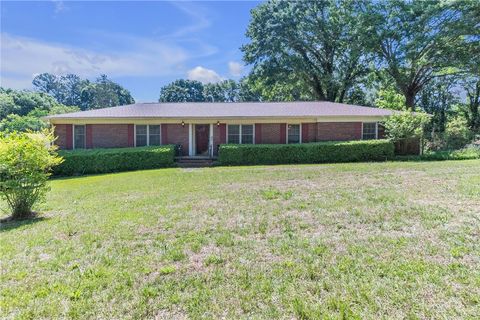 Photo of 206 Green Forest Drive, Anderson, SC 29625 (MLS # 20301711)