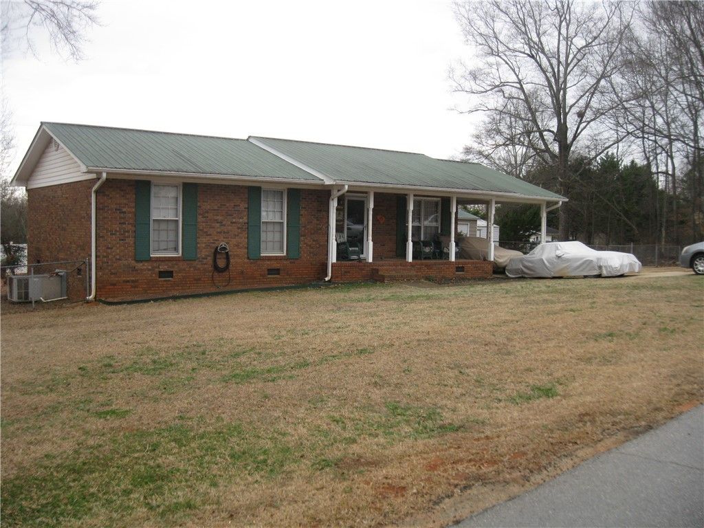 listing image 0