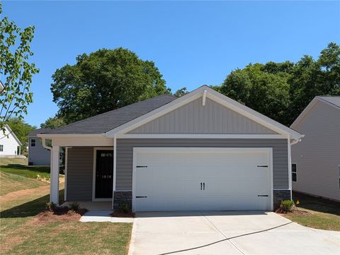 Photo of 1010 S Welcome Road, Greenville, SC 29611 (MLS # 20300223)