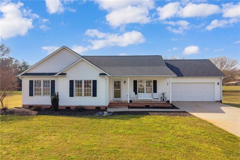 Photo of 105 Sunny Hill Lane, Anderson, SC 29626 (MLS # 20297978)