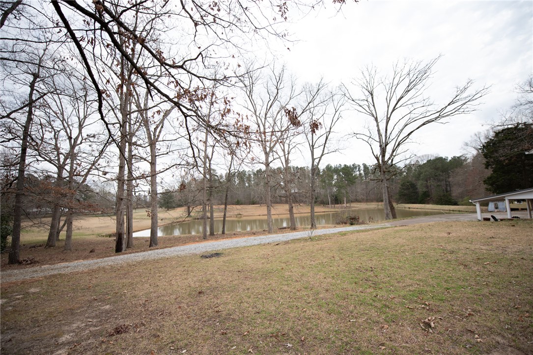 1065 Smith Circle, Belton, South Carolina image 13