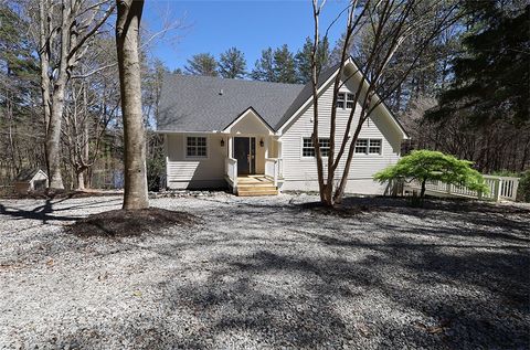 Photo of 183 Beaver Lake Beaver Lake Drive, West Union, SC 29696 (MLS # 20299332)