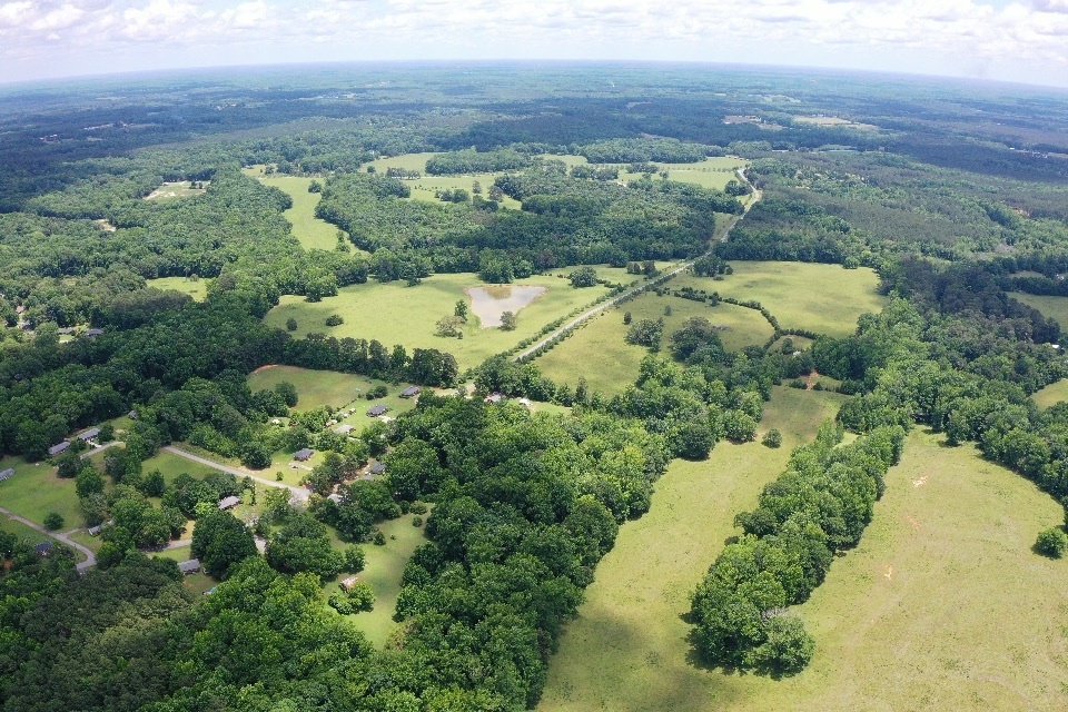 000 Cherokee Road