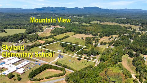 Photo for 4301 N Old Hwy 14 Road