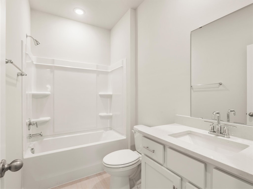 415 Yellowstone Trail, Gray Court, South Carolina image 12