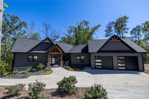 Photo of 709 Keowee Bay Circle, Salem, SC 29676 (MLS # 20301107)