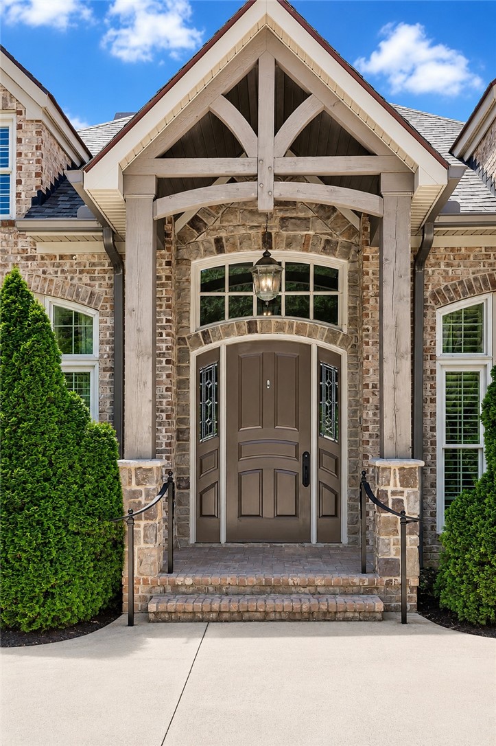 Anderson, South Carolina, 29621, United States, 6 Bedrooms Bedrooms, ,6 BathroomsBathrooms,Residential,Active,2052122