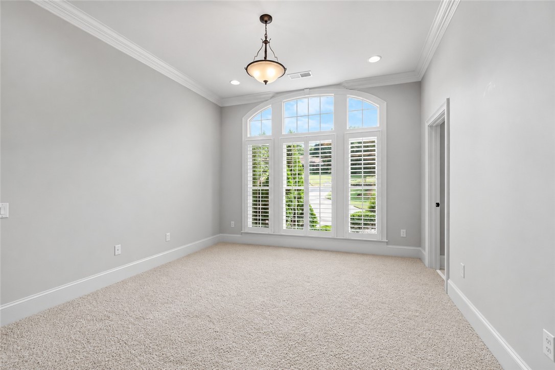 Anderson, South Carolina, 29621, United States, 6 Bedrooms Bedrooms, ,6 BathroomsBathrooms,Residential,Active,2052122