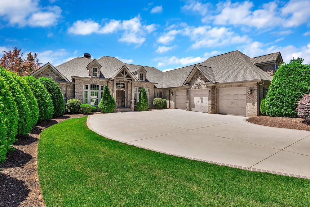 Anderson, South Carolina, 29621, United States, 6 Bedrooms Bedrooms, ,6 BathroomsBathrooms,Residential,Active,2052122