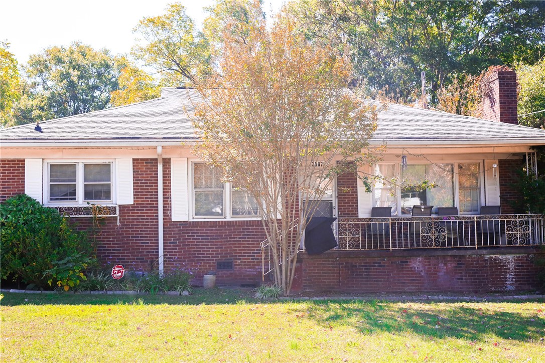 2507 Poinsett Highway, Greenville, South Carolina image 1