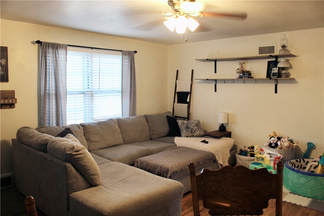 203 Adams Street, Westminster, South Carolina image 4