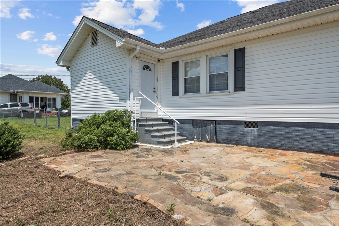 Honea Path, South Carolina 29654, United States, 3 Bedrooms Bedrooms, ,2 BathroomsBathrooms,Residential,Active,137256