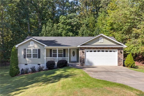 Photo of 812 White Oak Hill Drive, Seneca, SC 29678 (MLS # 20306881)