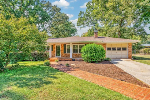 Photo of 204 Brook Forest Drive, Anderson, SC 29621 (MLS # 20307138)