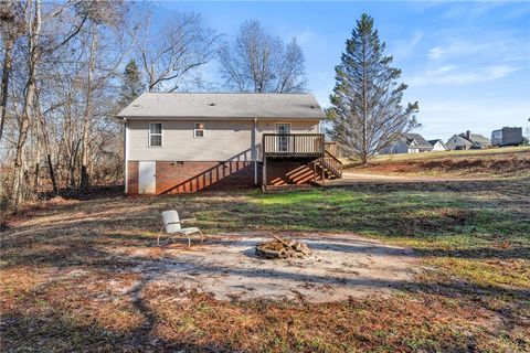 A home in Easley