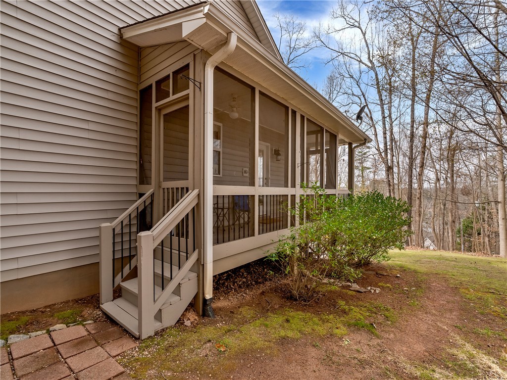 424 Kenwood Drive, Westminster, South Carolina image 2