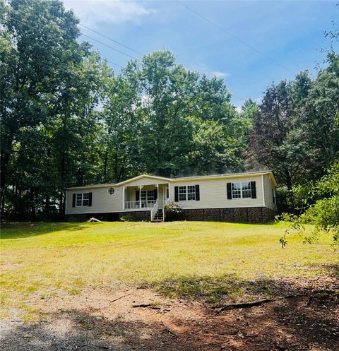 Mobile Home For Sale - 207 Cleveland Rd Road<br/> Anderson, SC 29626