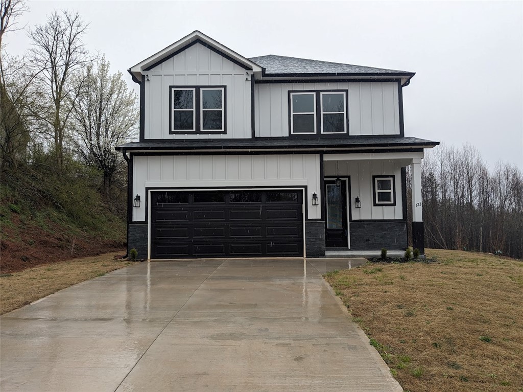123 Moore Drive, Easley, South Carolina image 1