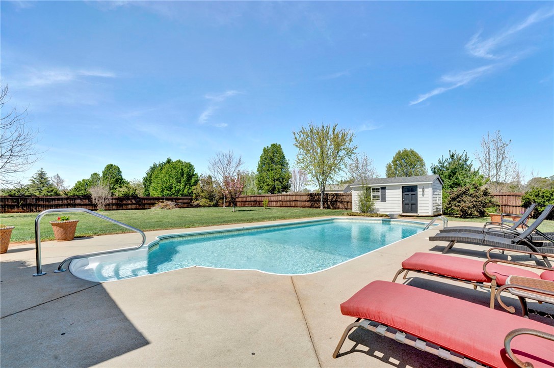 312 Glastonbury Drive, Greer, South Carolina image 33
