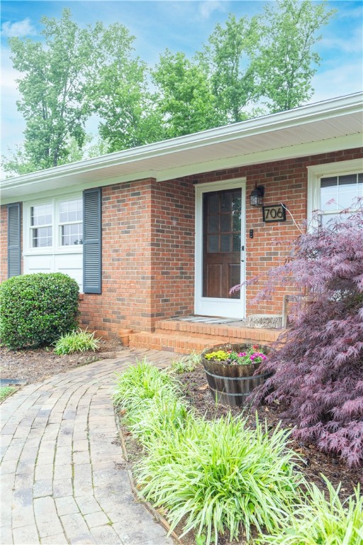 706 Ploma Drive, Seneca, South Carolina image 4