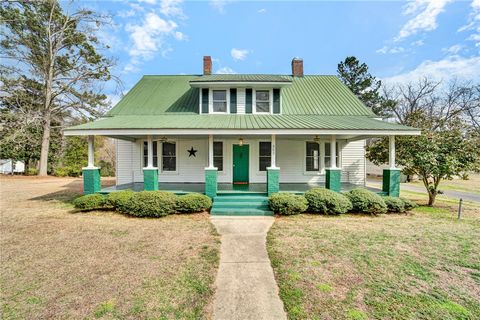 Photo of 302 Gassaway Street, Central, SC 29630 (MLS # 20297588)