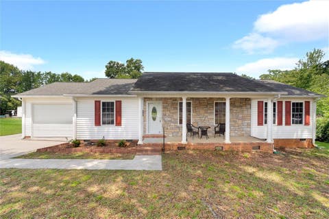 Photo of 108 Hardy Street, Williamston, SC 29697 (MLS # 20304663)