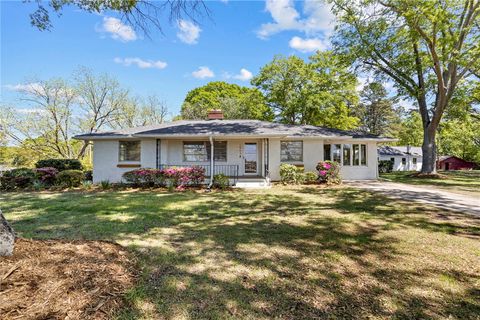 Photo of 1503 Fork Shoals Road, Greenville, SC 29605 (MLS # 20300883)