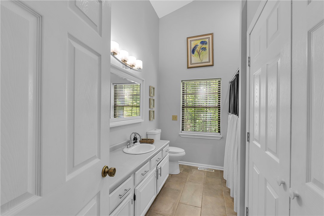 345 Oconee Avenue, Westminster, South Carolina image 23