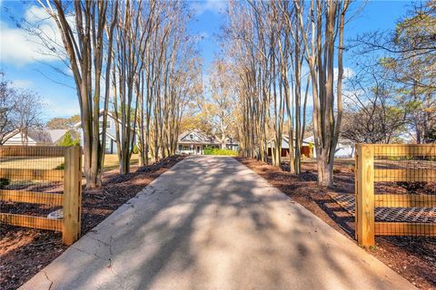 Photo of 1133 Elrod Ferry Road, Hartwell, GA 30643 (MLS # 20297435)