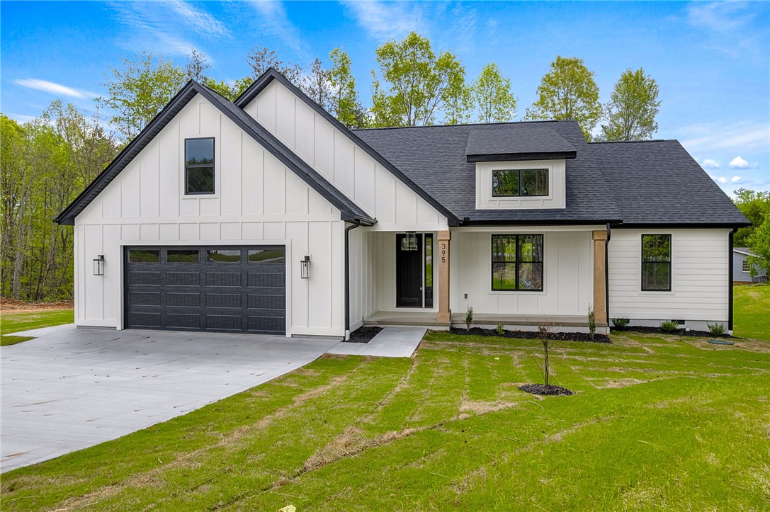 395 Mountainview Road, Landrum, South Carolina image 4