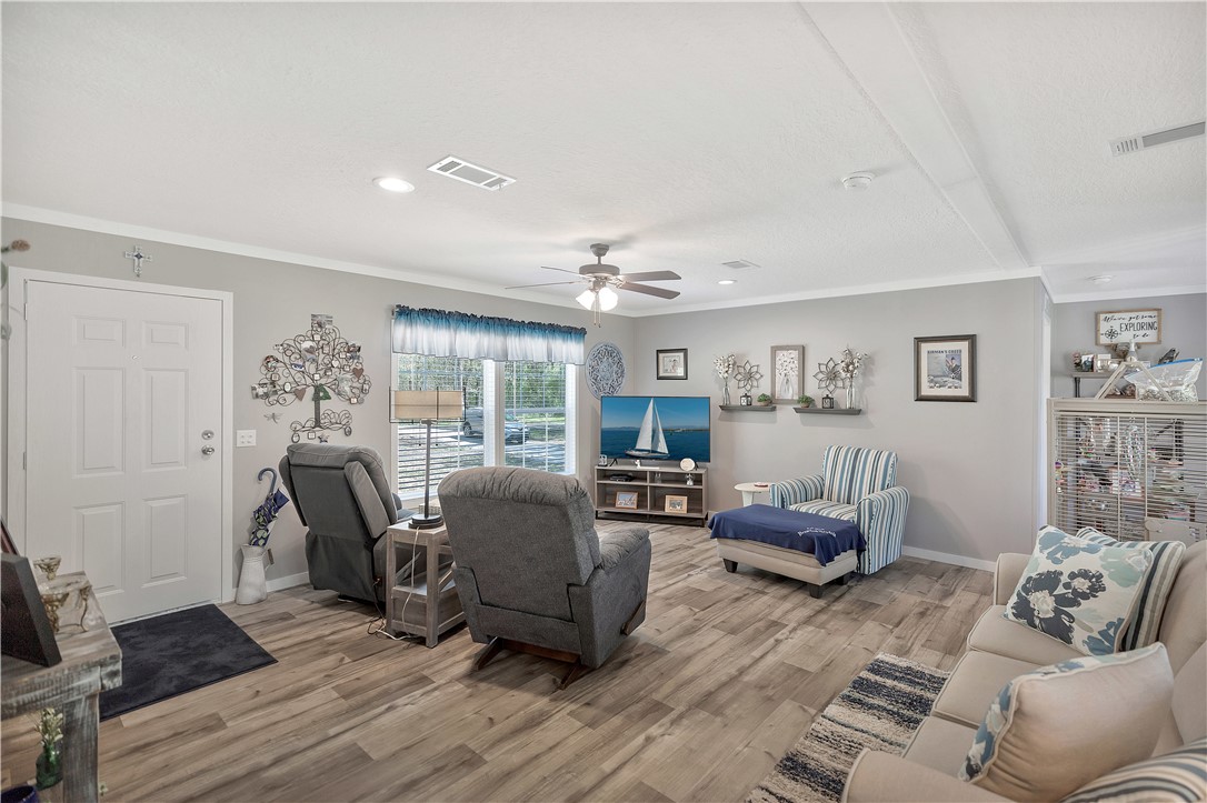 225 West Lake Street, Iva, South Carolina image 2