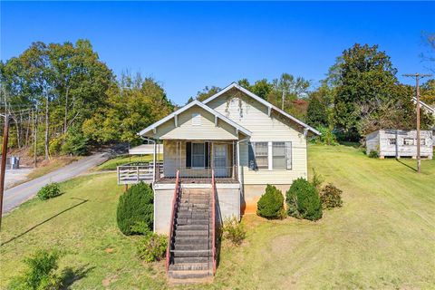 Photo of 208 Branch Street, Walhalla, SC 29691 (MLS # 20294184) Photo of 208 Branch Street, Walhalla, SC 29691 (MLS # 20294184)