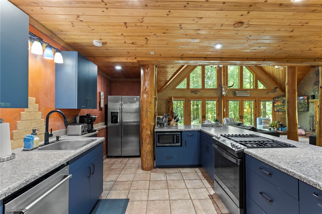 338 Camp Creek Road, Townville, South Carolina image 7
