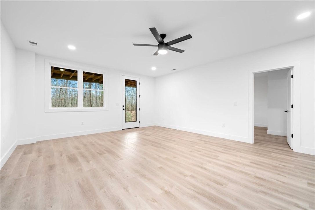 247 Bay View Drive, Salem, South Carolina image 22