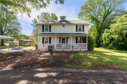 Photo of 108 Tarrant Street, Central, SC 29630 (MLS # 20302977)