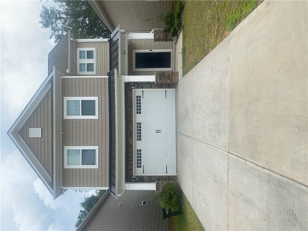 127 Highland Park Circle, Easley, South Carolina image 1