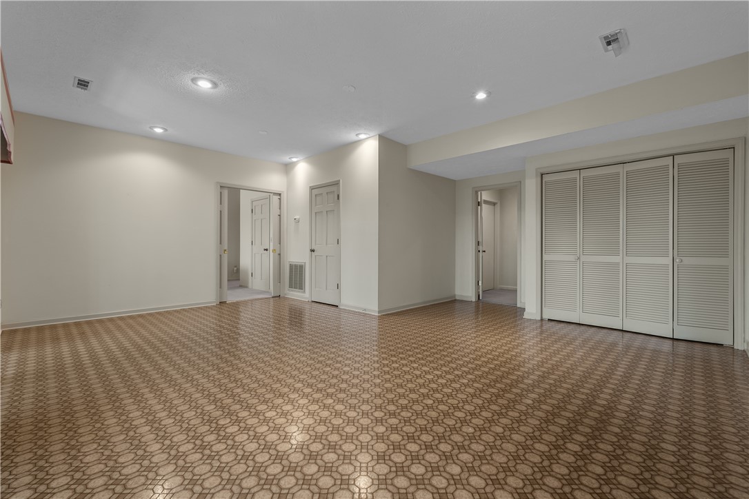 6 Marina View Circle, Salem, South Carolina image 32