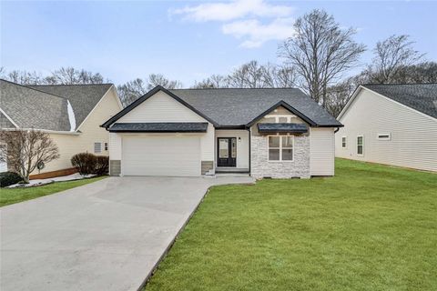 Photo of 214 Streams Way, Anderson, SC 29625 (MLS # 20296717)