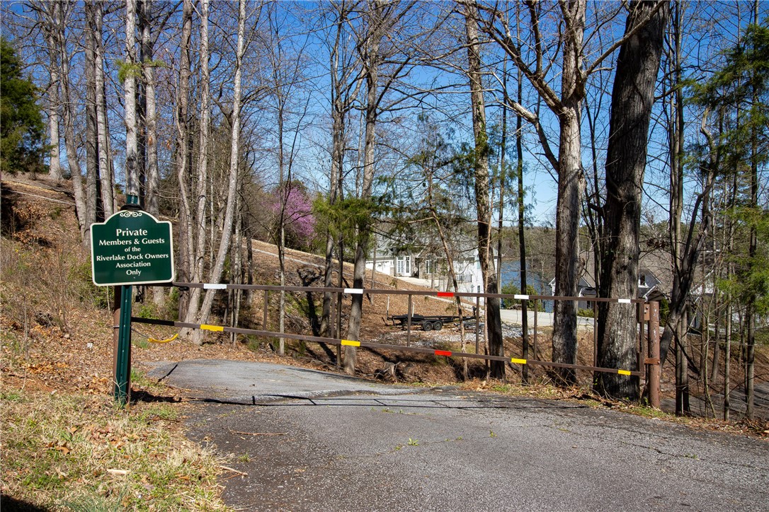 236 Riverlake Road, Fair Play, South Carolina image 16