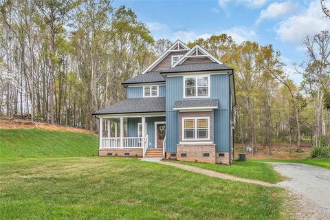 Photo of 318 Dancing Water Drive, Chesnee, SC 29323 (MLS # 20299561)