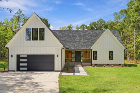 Homes For Sale - 310 S Nelson Drive<br/> Fountain Inn, SC 29644